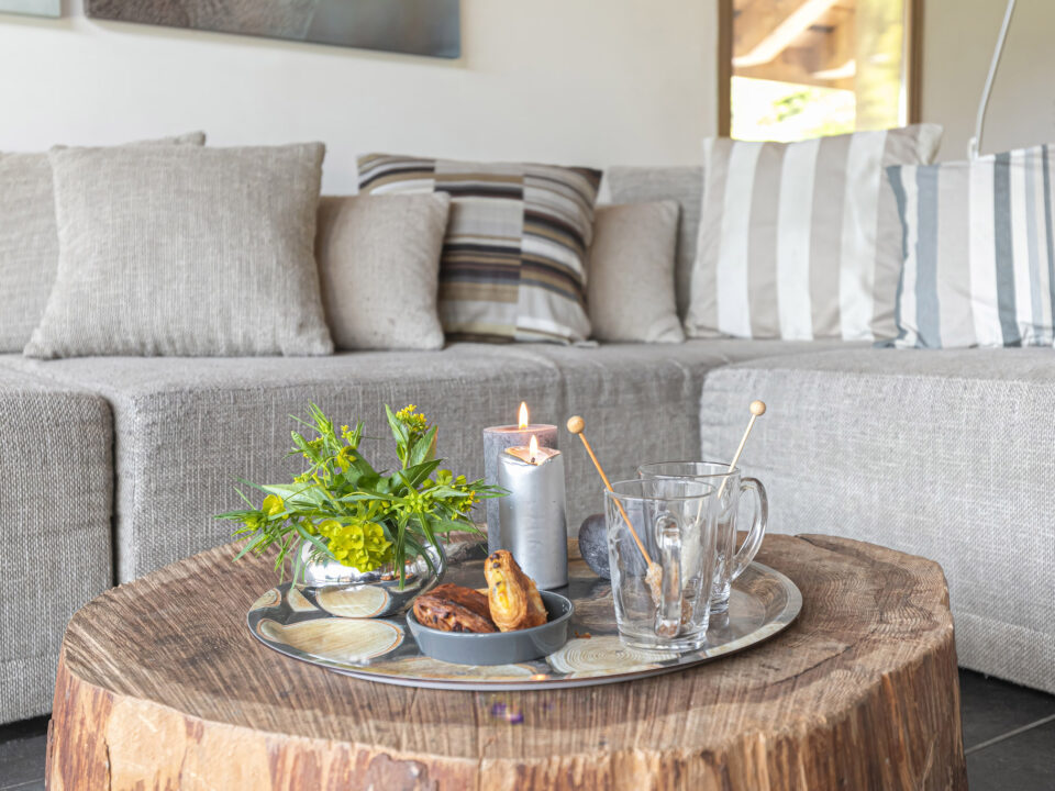 deco conviviale dans salon du chalet